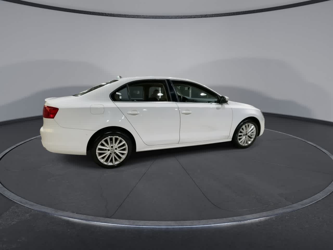 Thumbnail: 2014 Volkswagen Jetta - 12