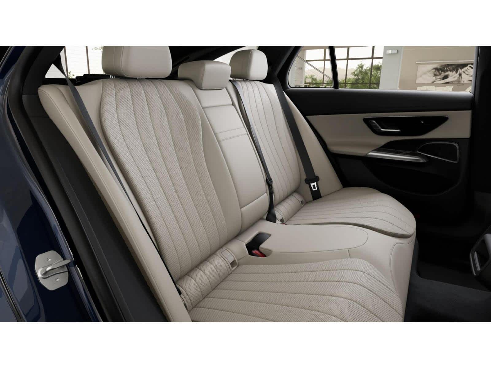 Thumbnail: 2026 Mercedes-Benz E-Class - 4