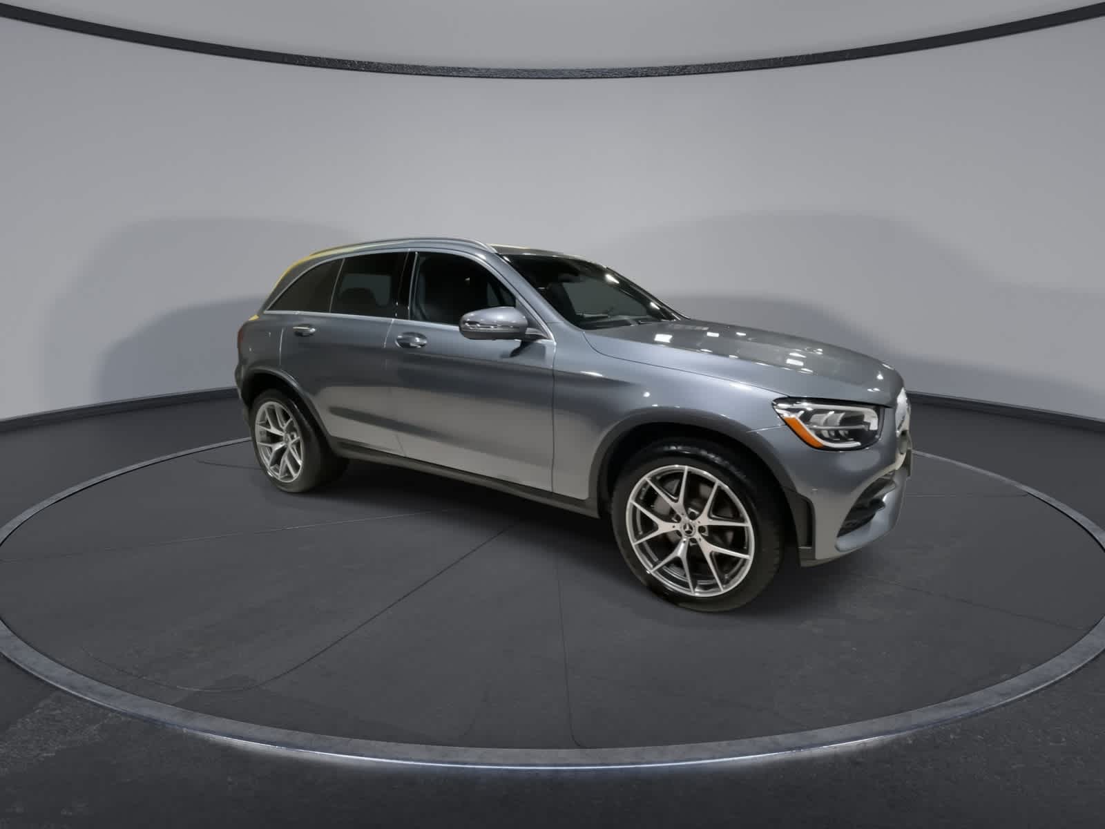 2021 Mercedes Benz GLC 300 4MATIC photo 2