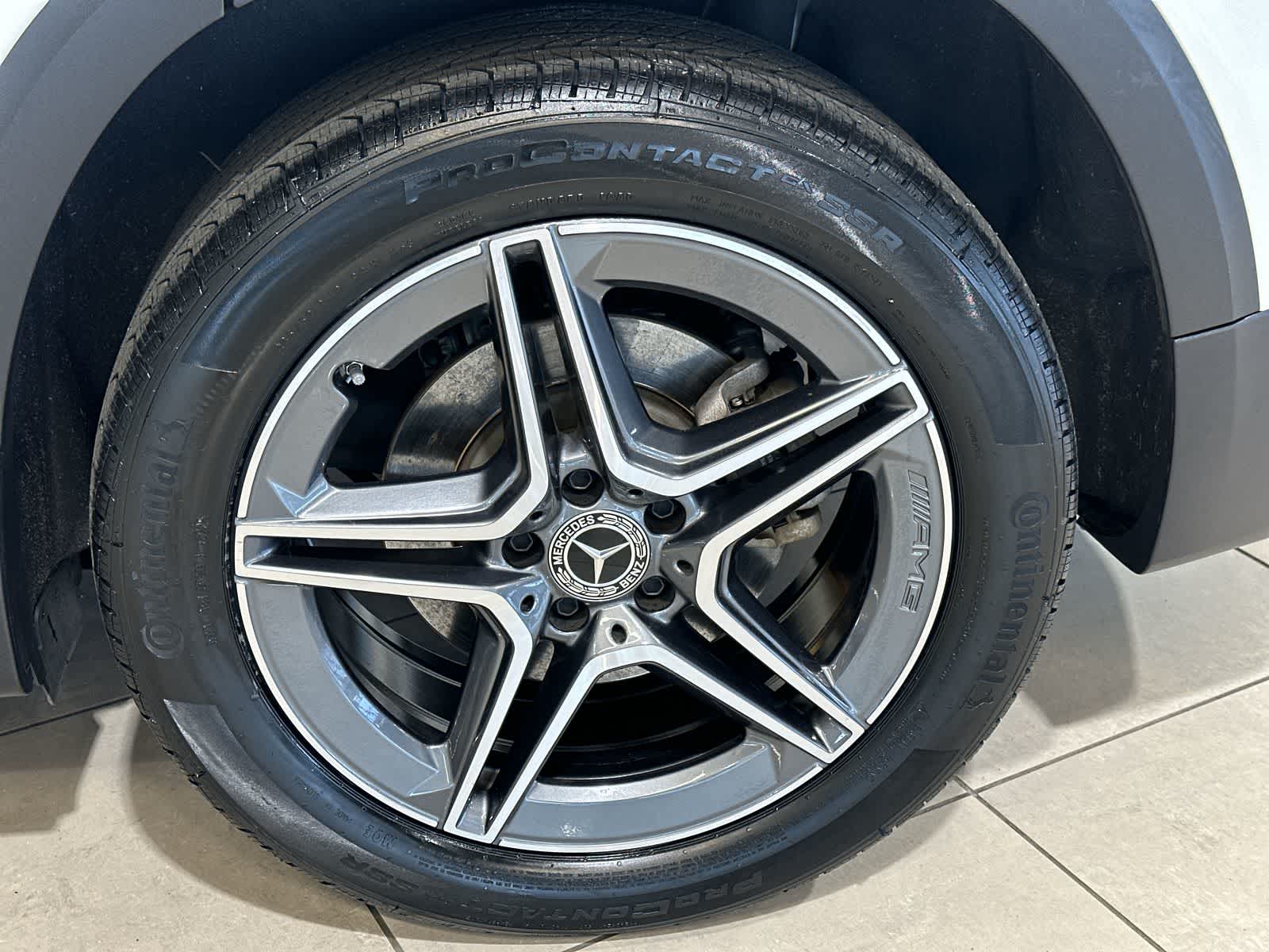 Thumbnail: 2022 Mercedes-Benz GLB - 20