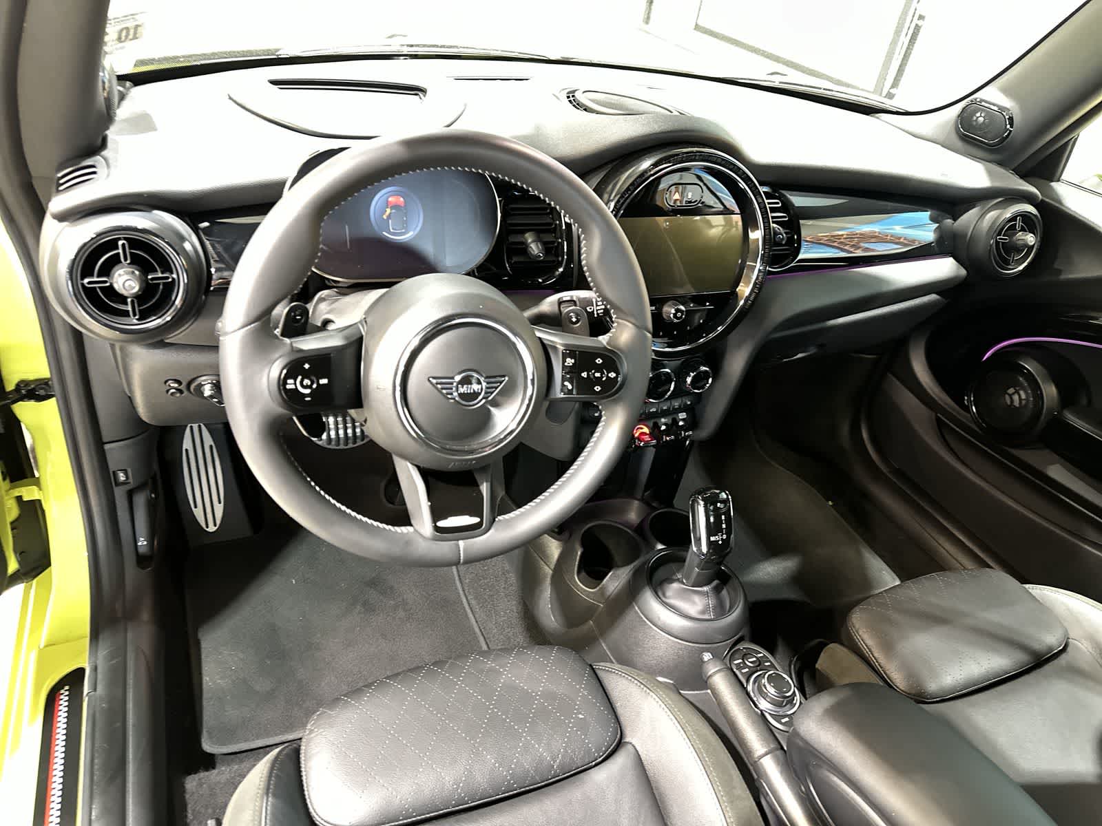 Thumbnail: 2023 MINI Cooper Convertible - 22