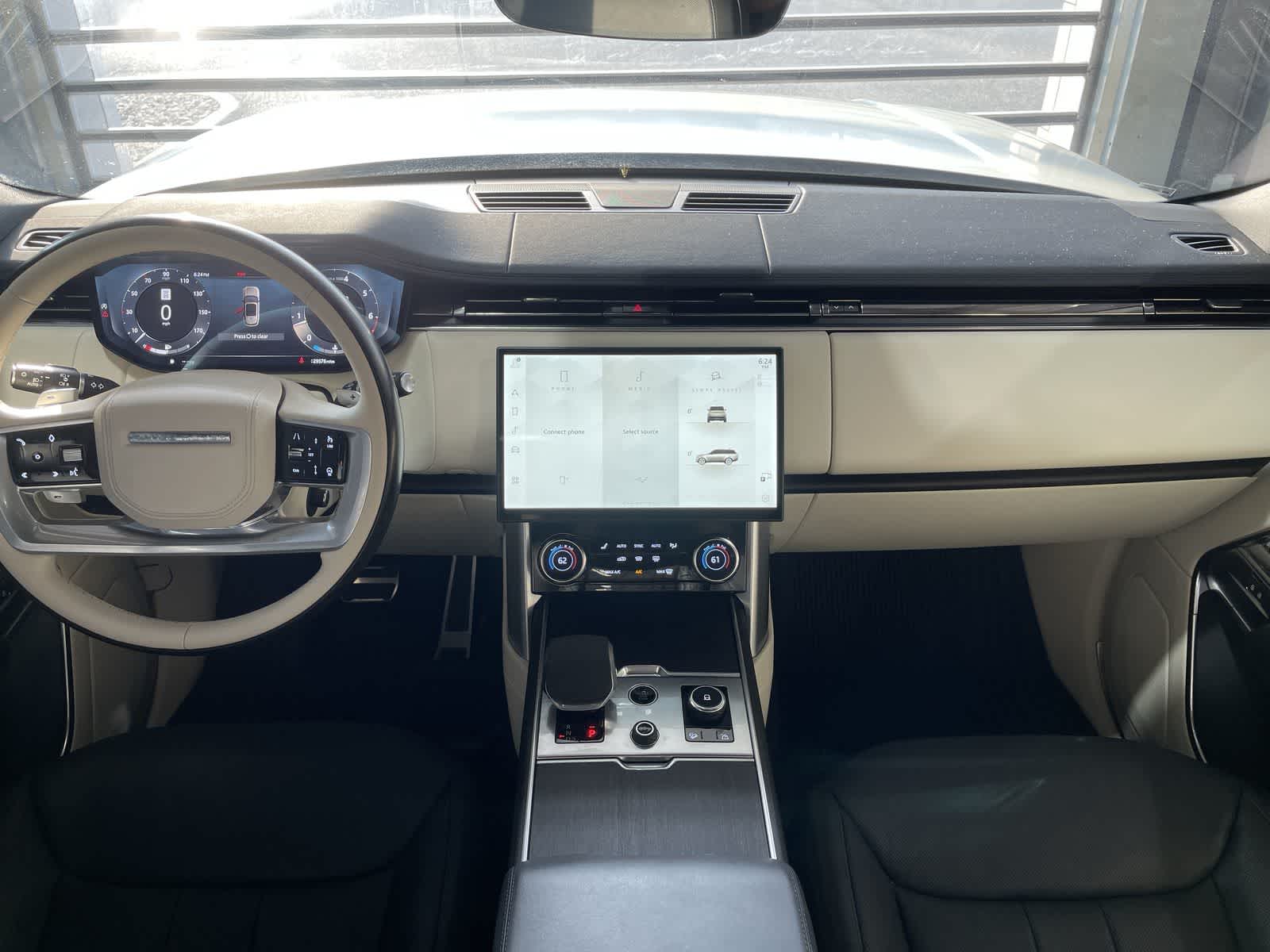 Thumbnail: 2023 Land Rover Range Rover - 22