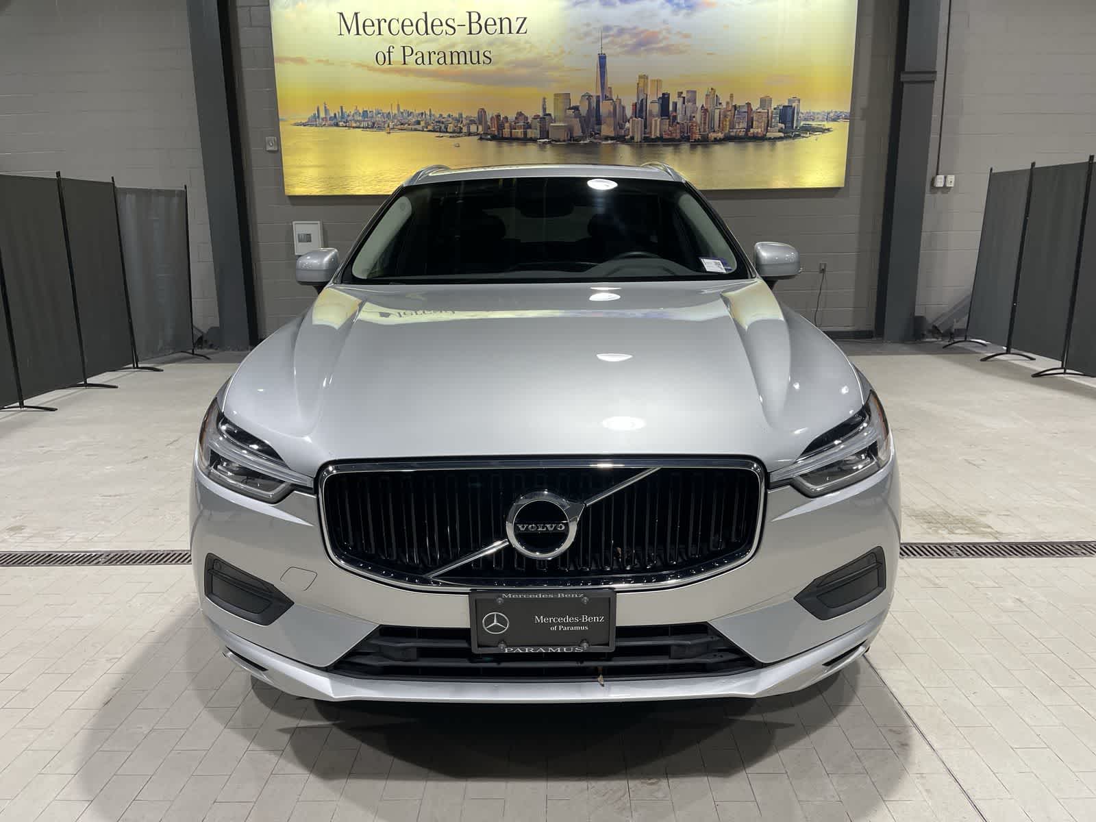 Thumbnail: 2019 Volvo XC60 - 18