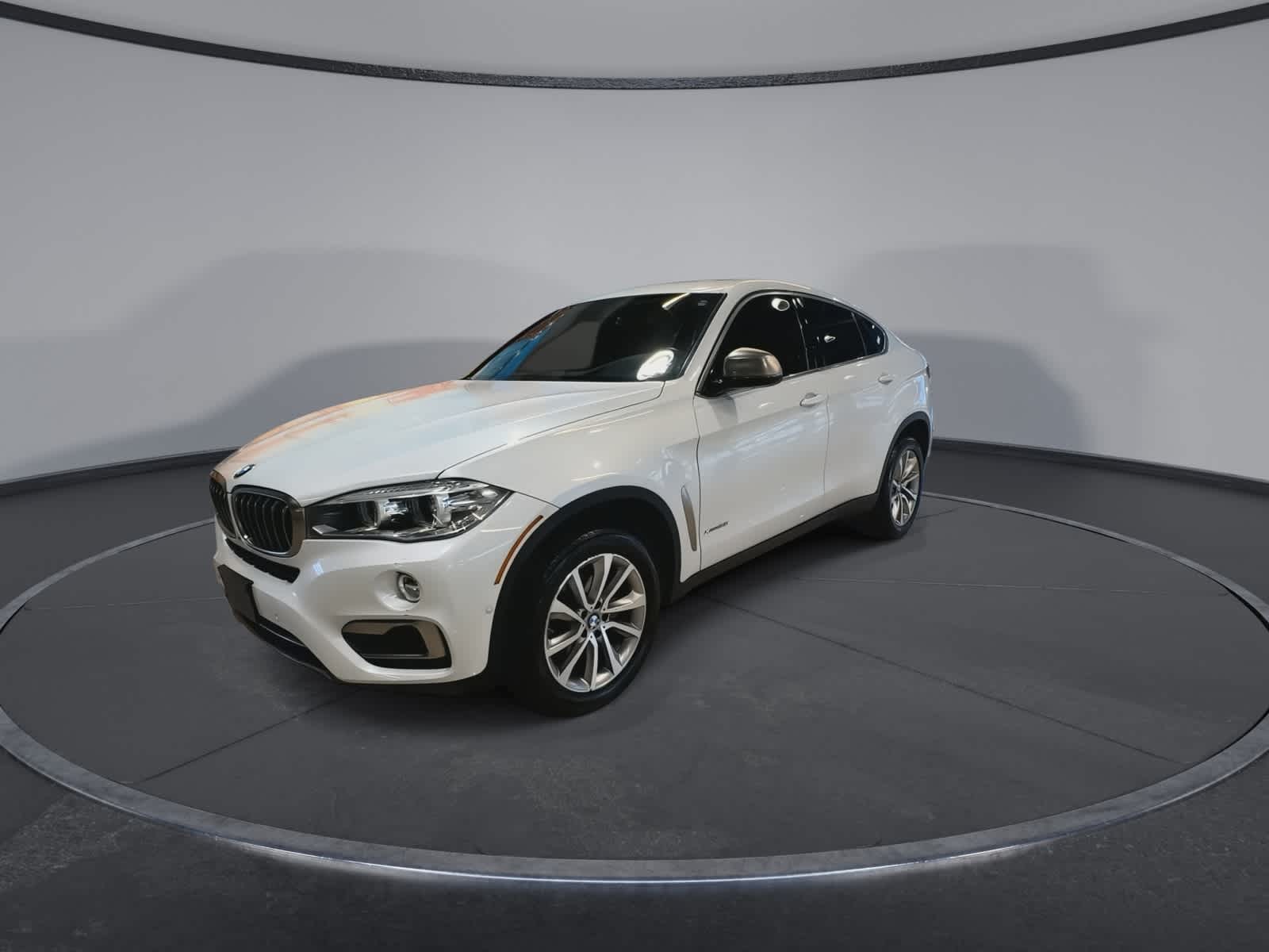 Thumbnail: 2019 BMW X6 - 5