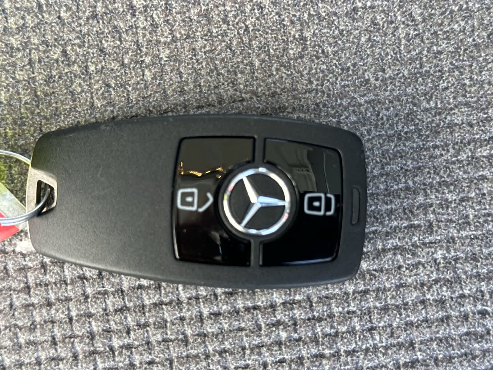Thumbnail: 2025 Mercedes-Benz Sprinter - 32