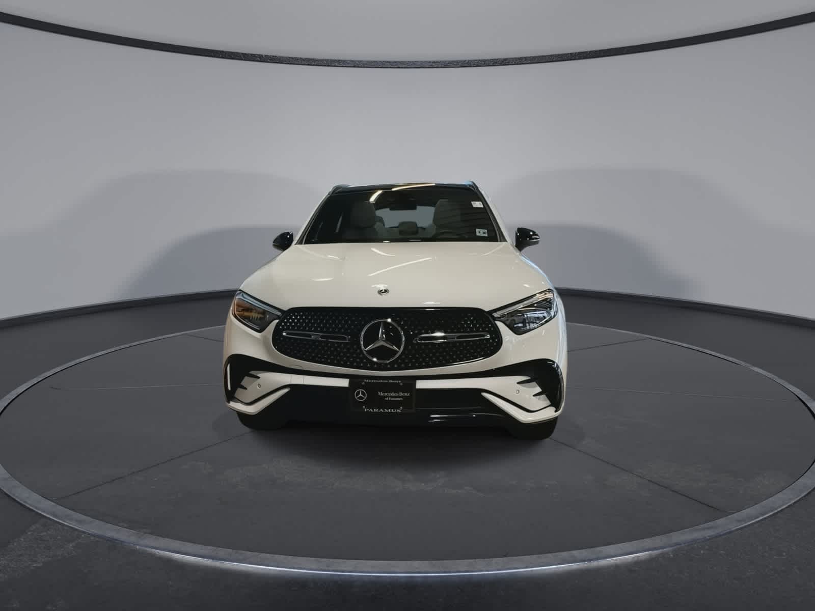 Thumbnail: 2025 Mercedes-Benz GLC - 4