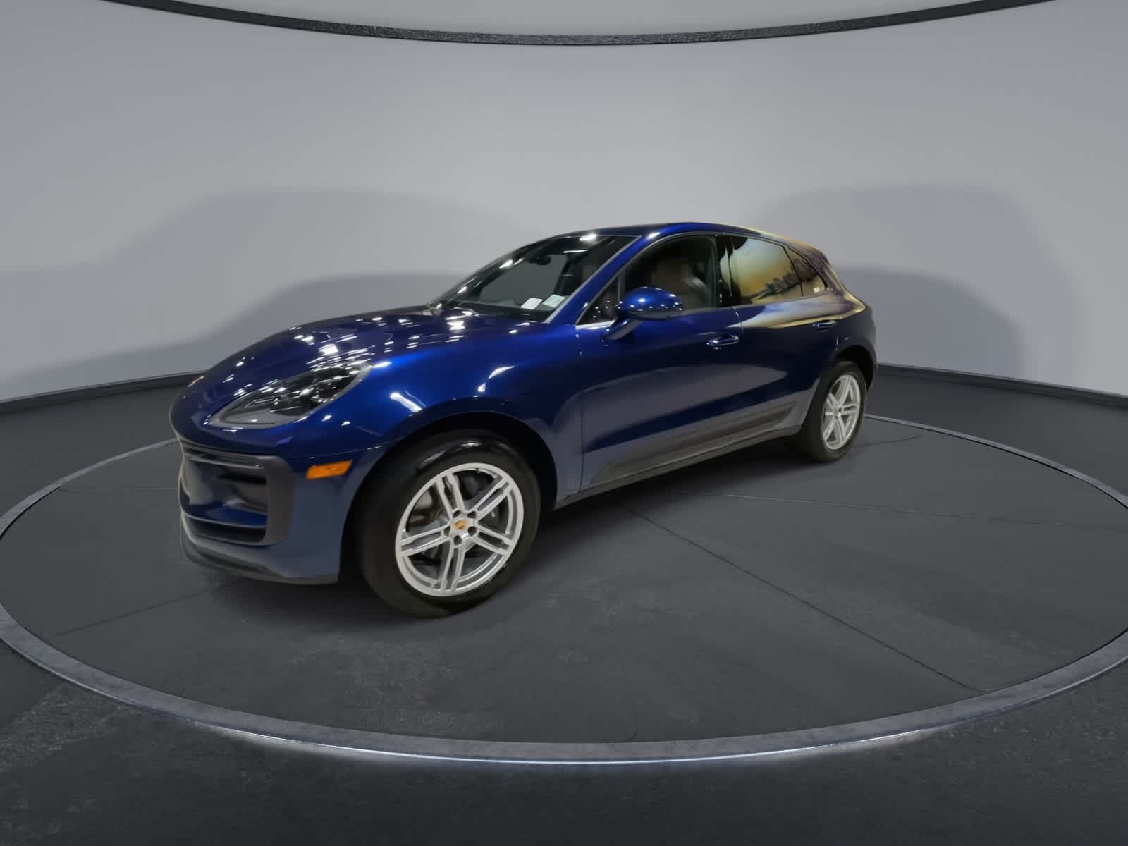 Thumbnail: 2024 Porsche Macan - 6