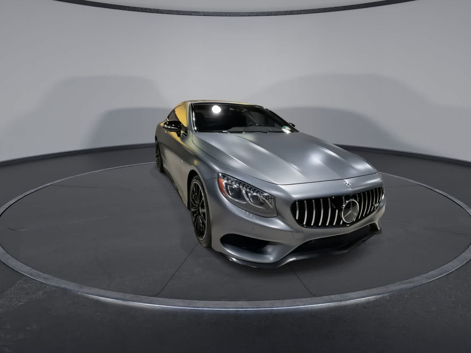 Thumbnail: 2017 Mercedes-Benz S-Class - 3
