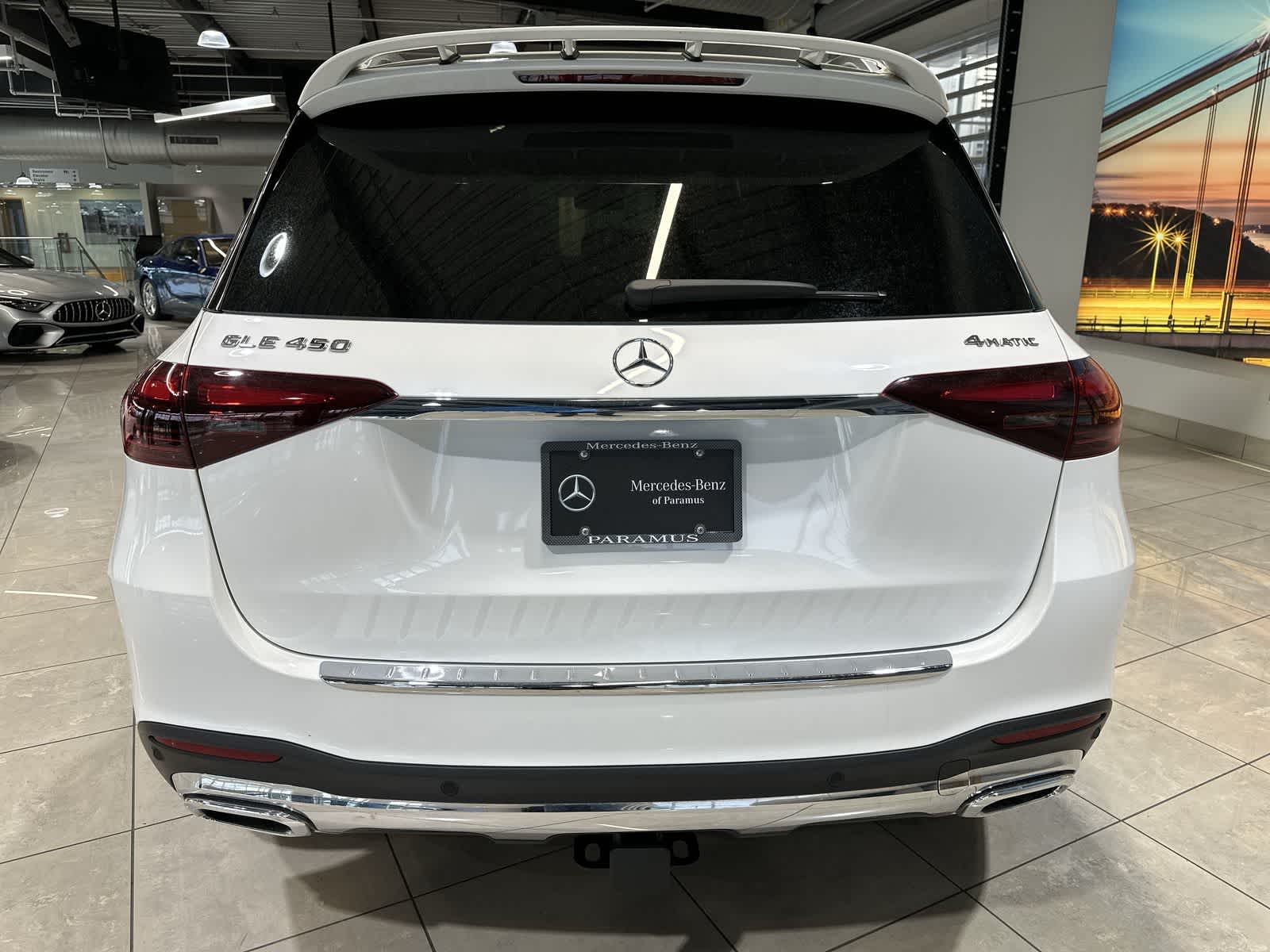 Thumbnail: 2026 Mercedes-Benz GLE - 17