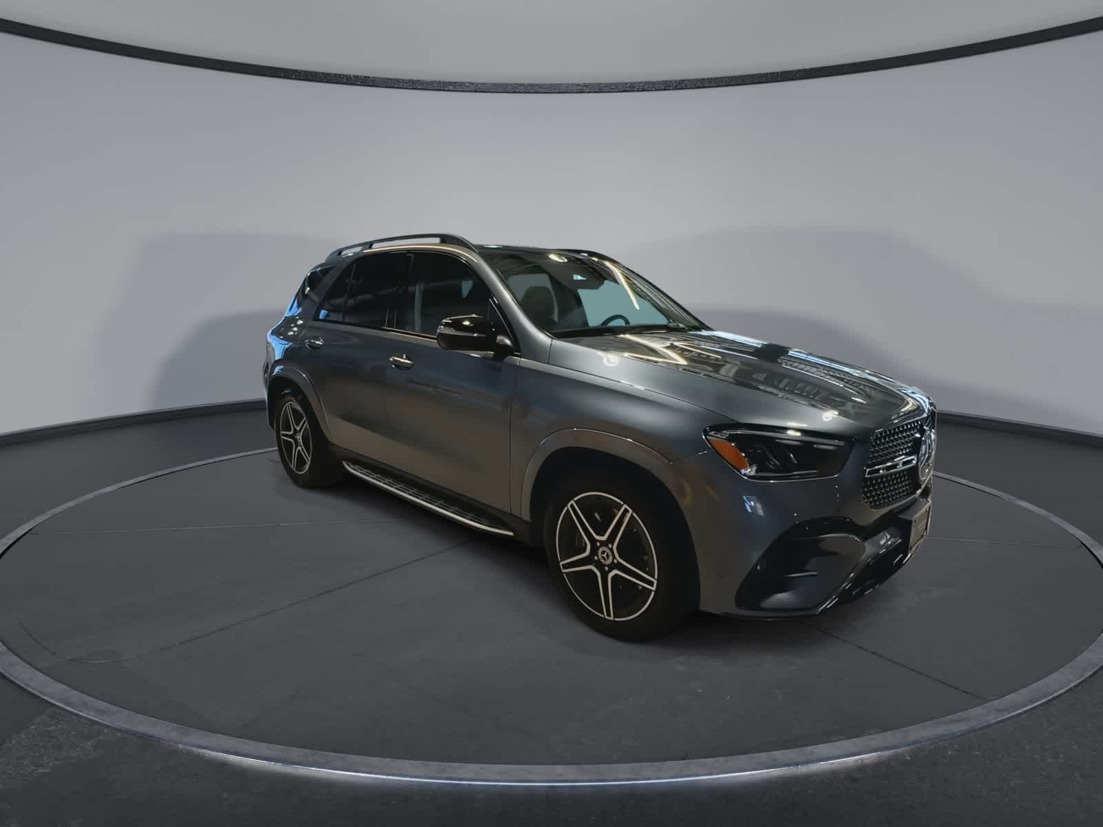Thumbnail: 2024 Mercedes-Benz GLE - 2