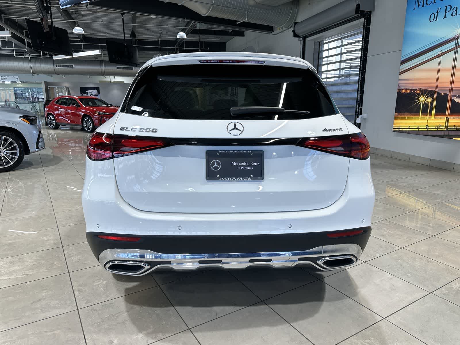 Thumbnail: 2026 Mercedes-Benz GLC - 17