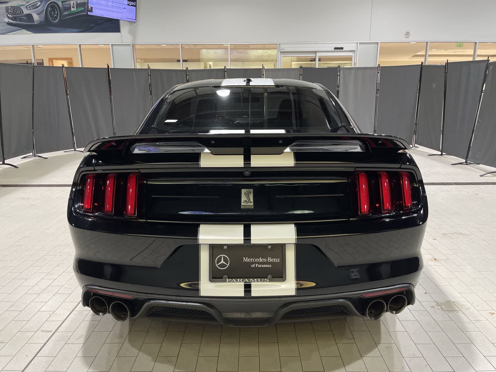 Thumbnail: 2019 Ford Econoline - 17