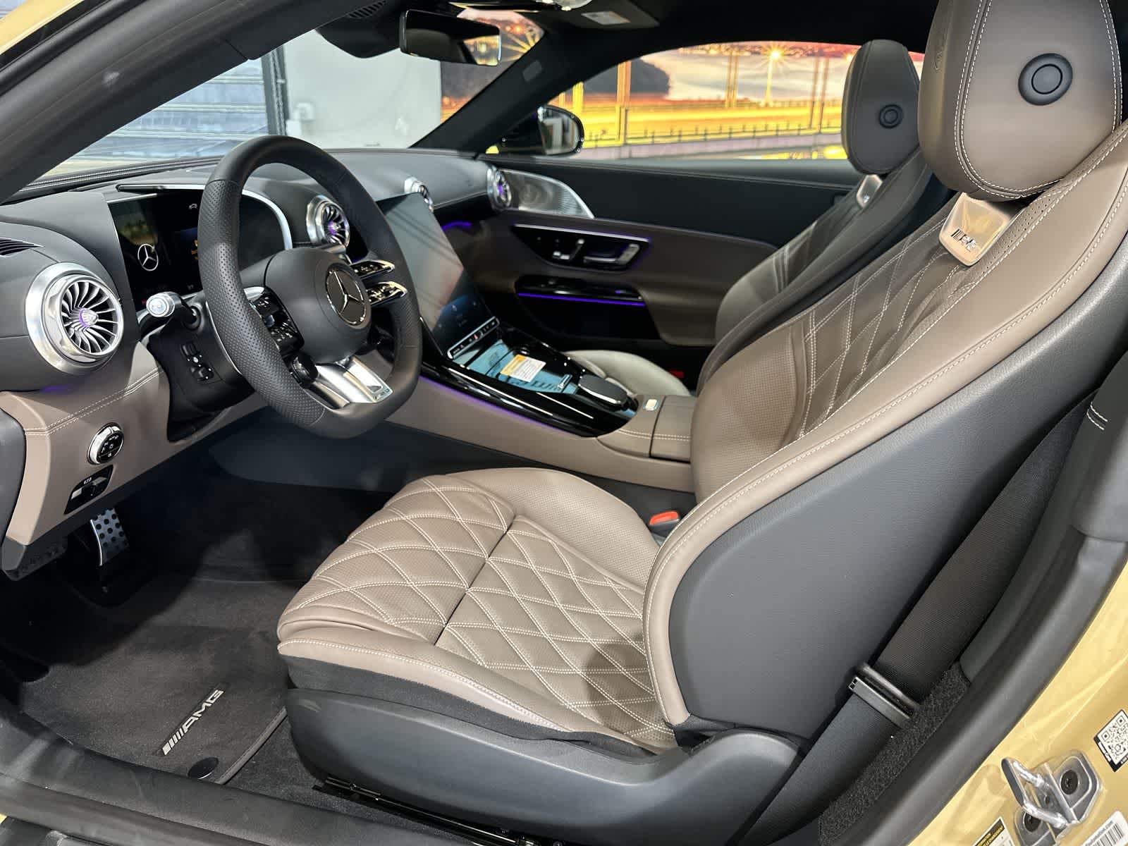 Thumbnail: 2025 Mercedes-Benz AMG GT - 14