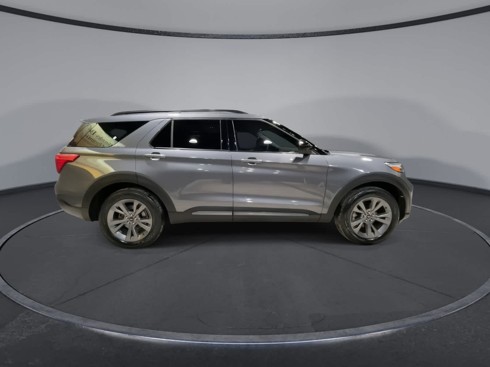 Thumbnail: 2022 Ford Explorer - 13