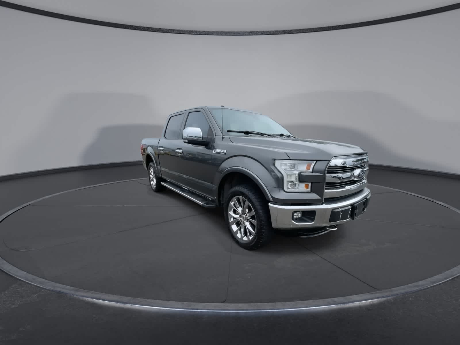 2015 Ford F-150 Lariat photo 2