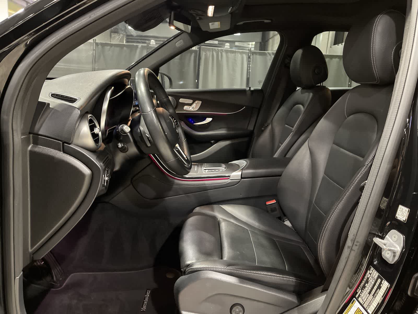 Thumbnail: 2020 Mercedes-Benz GLC - 23