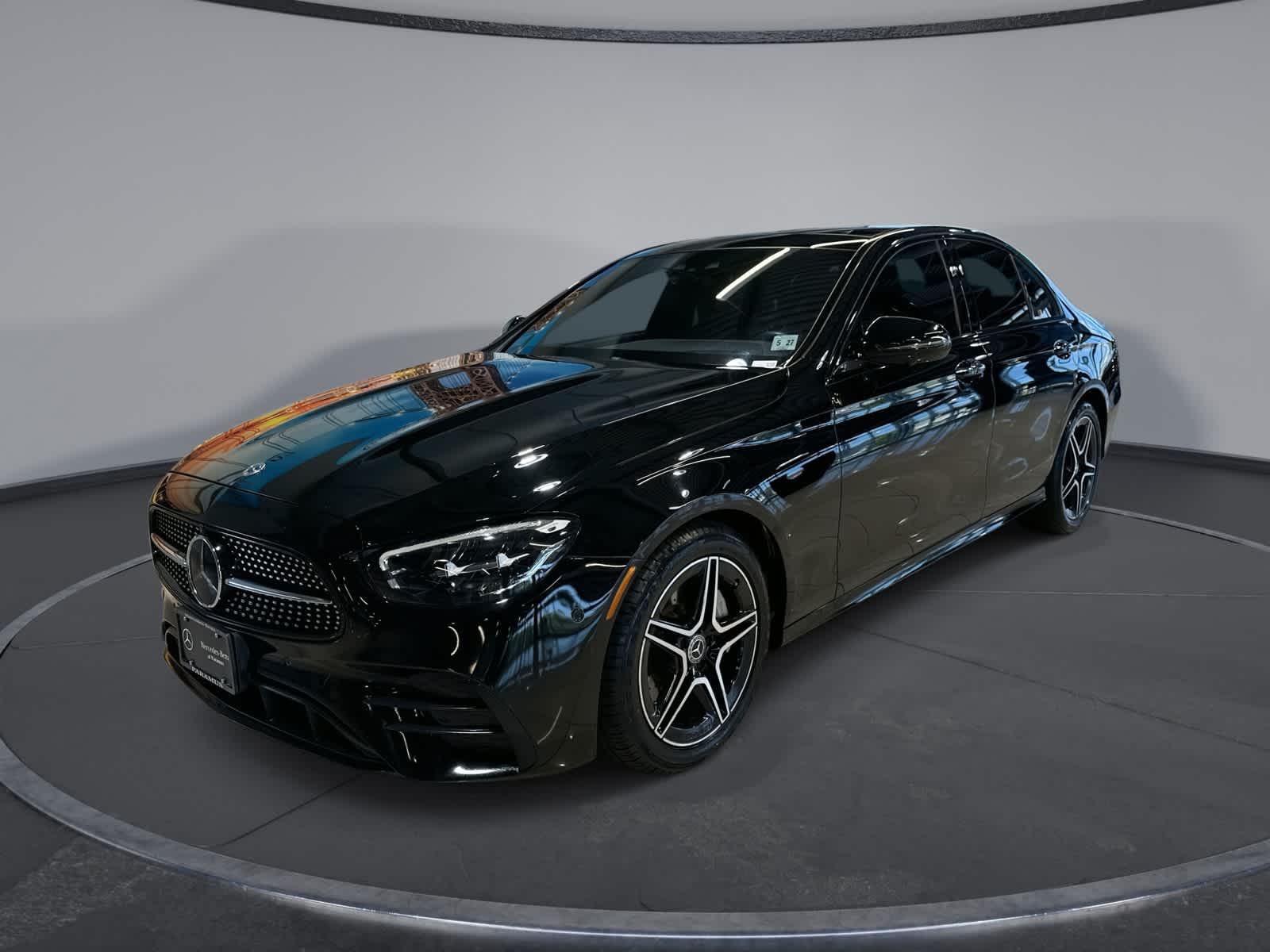 Thumbnail: 2023 Mercedes-Benz E-Class - 1