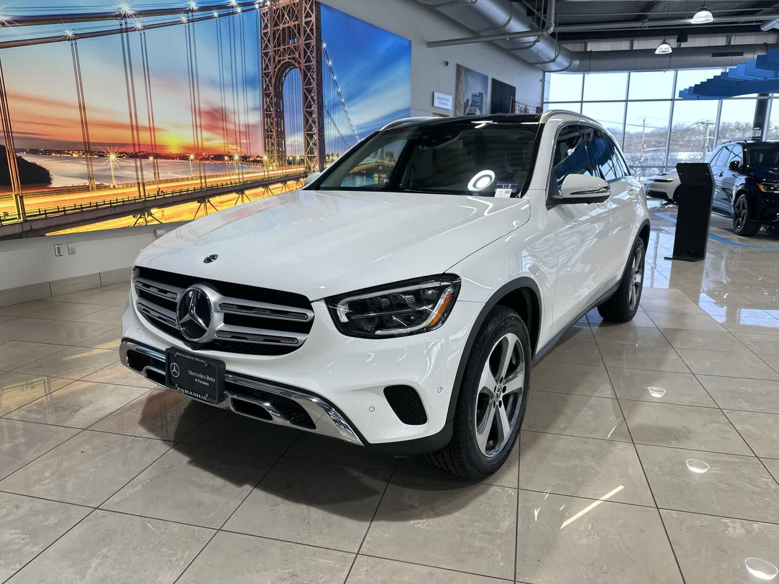 Thumbnail: 2020 Mercedes-Benz GLC - 1