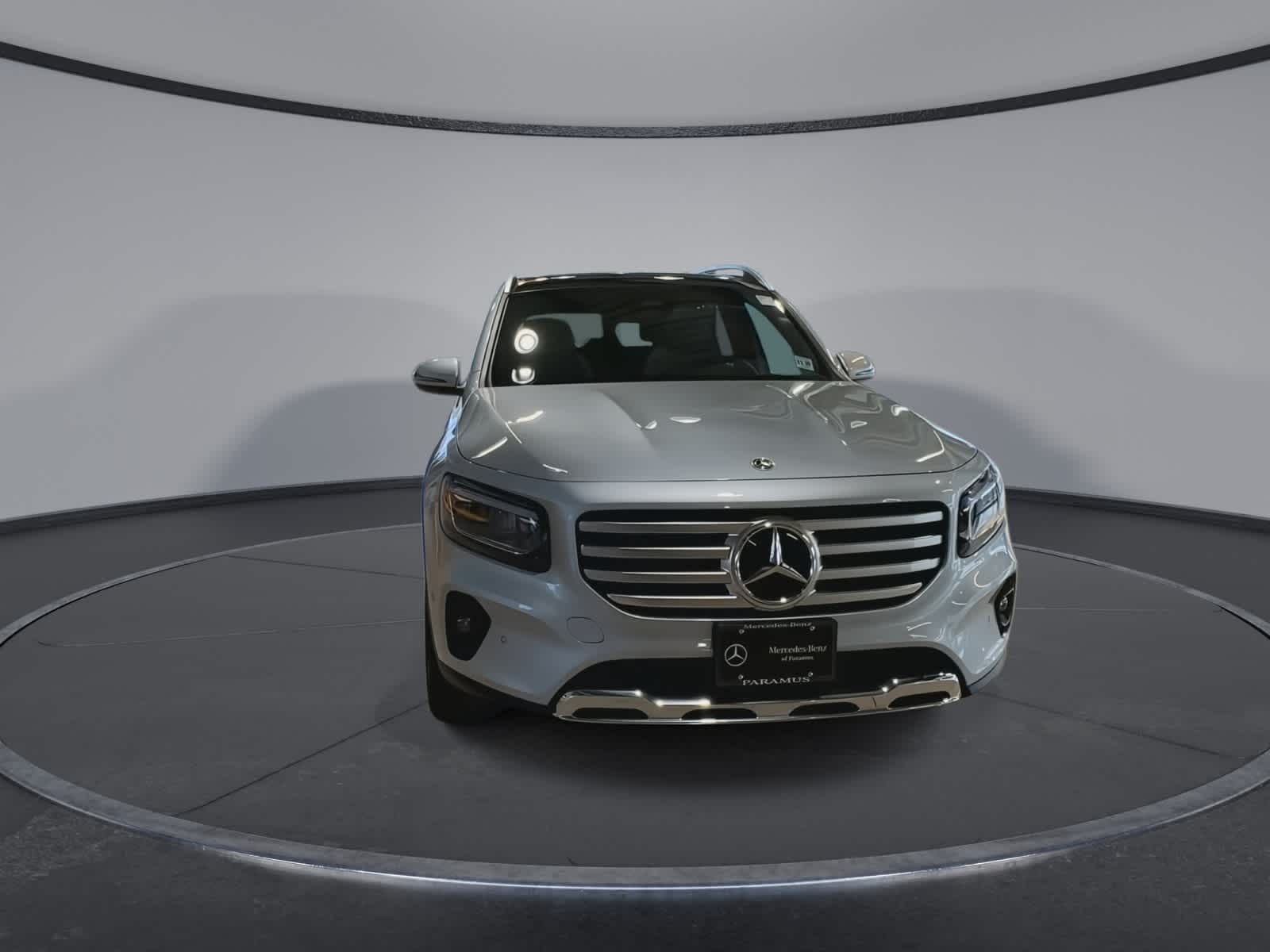 Thumbnail: 2026 Mercedes-Benz GLB - 3