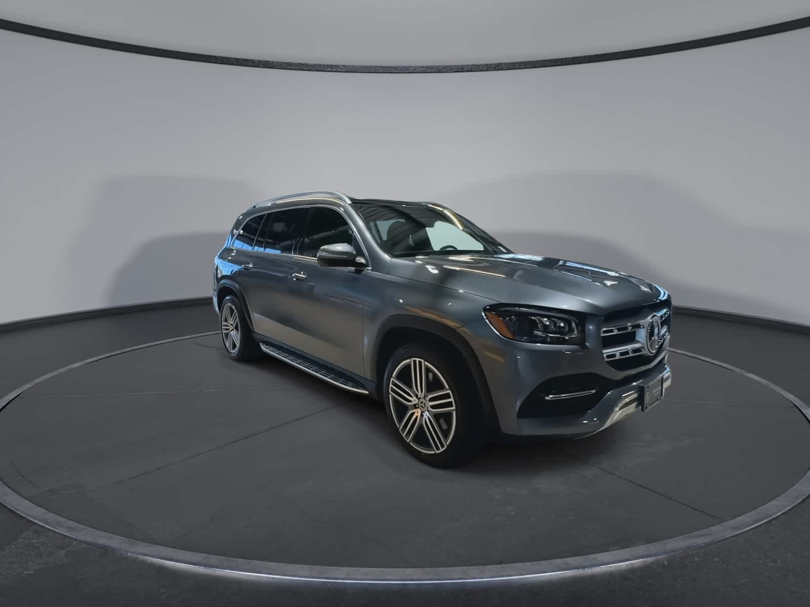 Thumbnail: 2021 Mercedes-Benz GLS - 2