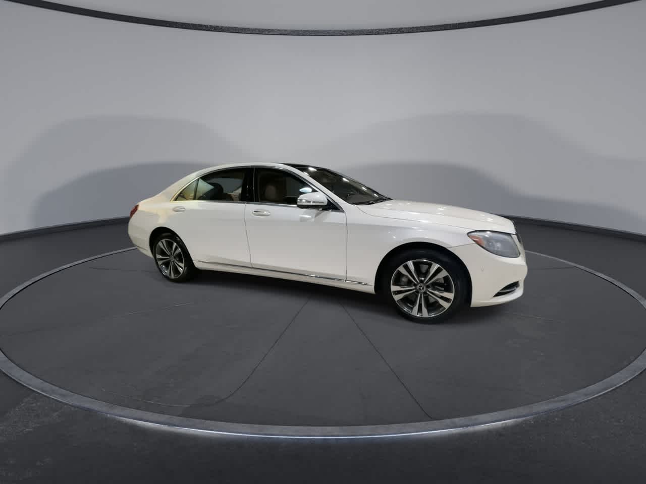 Thumbnail: 2017 Mercedes-Benz S-Class - 13