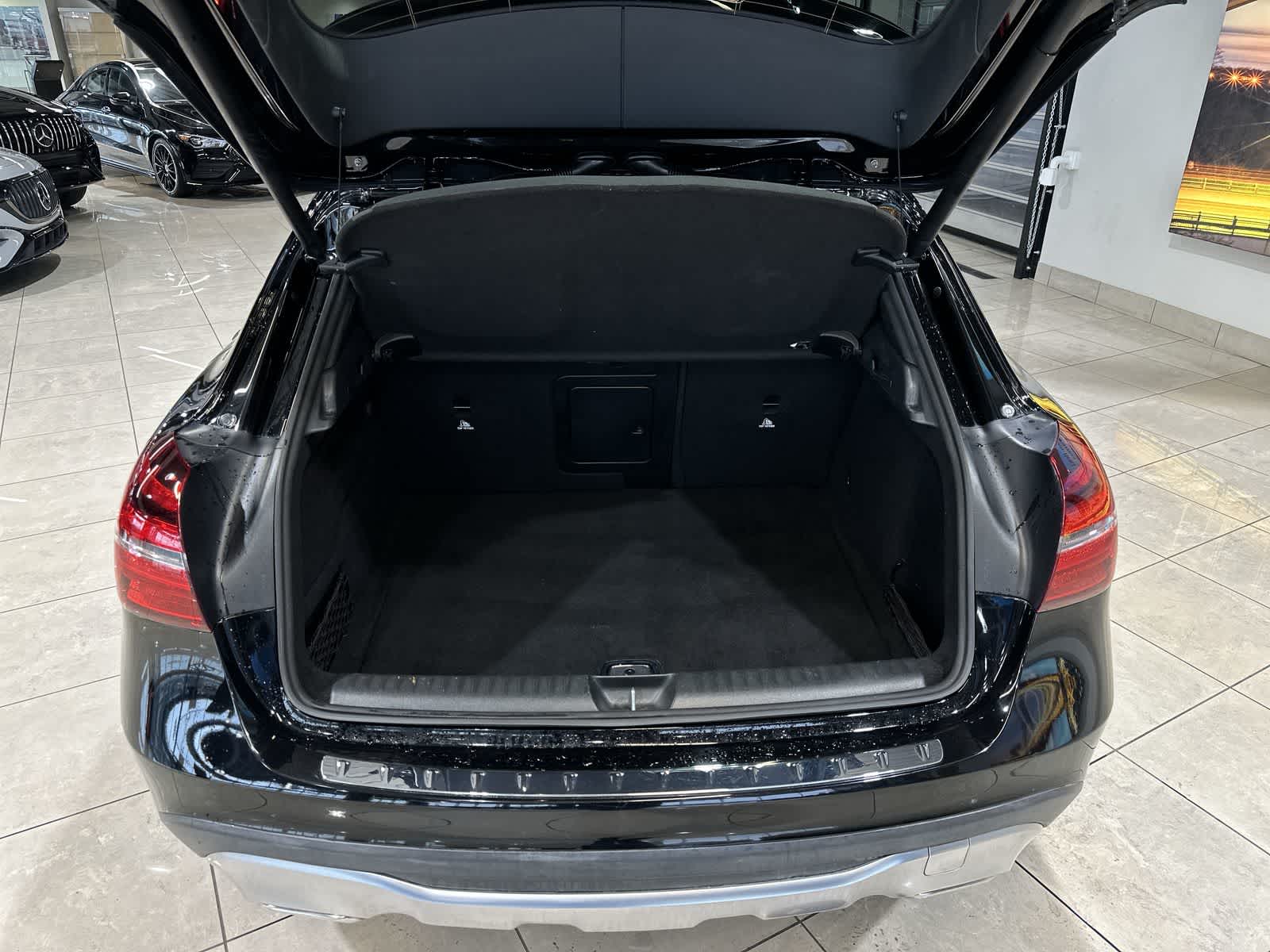 Thumbnail: 2020 Mercedes-Benz GLA - 31