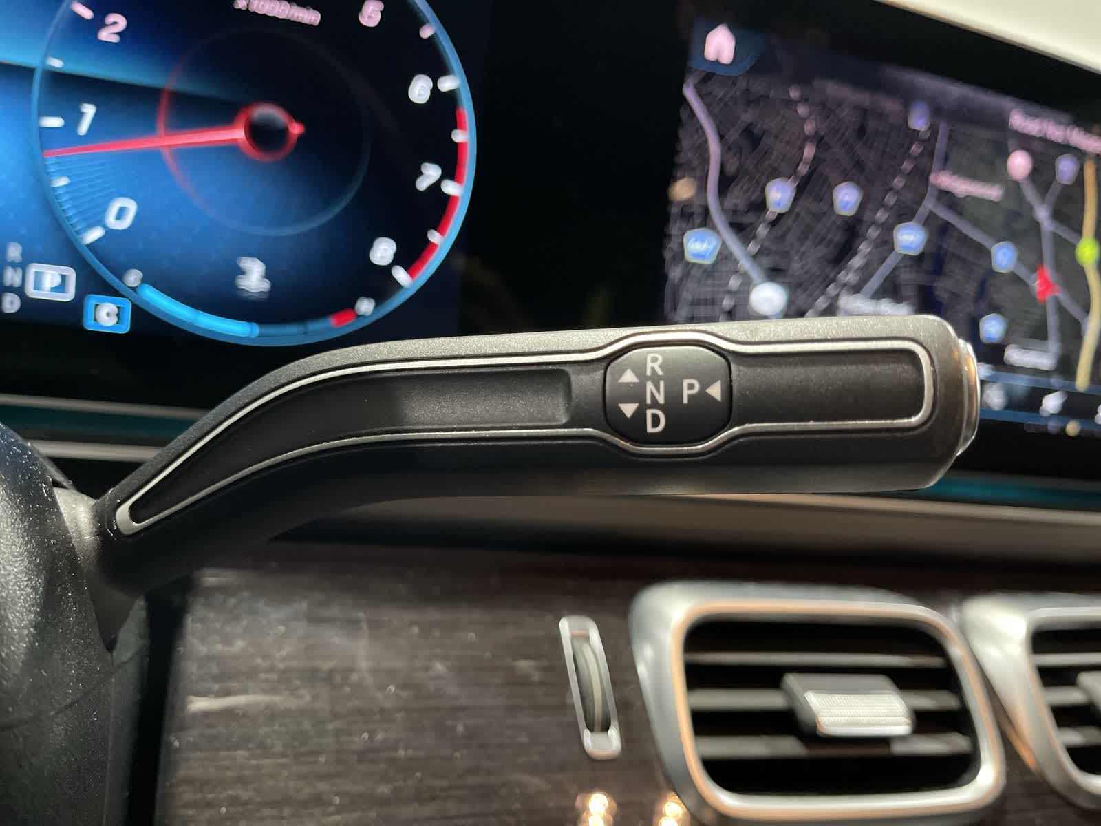 Thumbnail: 2023 Mercedes-Benz GLE - 29