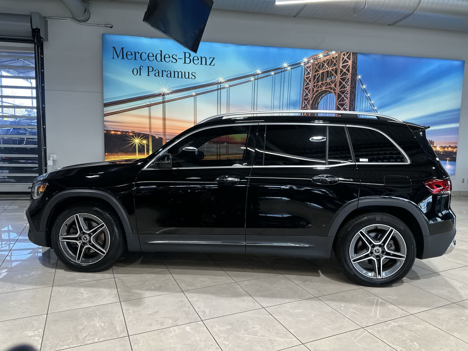 Thumbnail: 2022 Mercedes-Benz GLB - 15