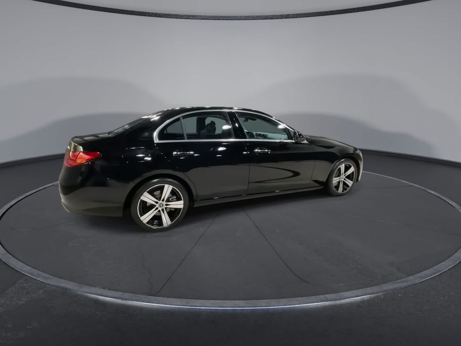 Thumbnail: 2025 Mercedes-Benz C-Class - 12