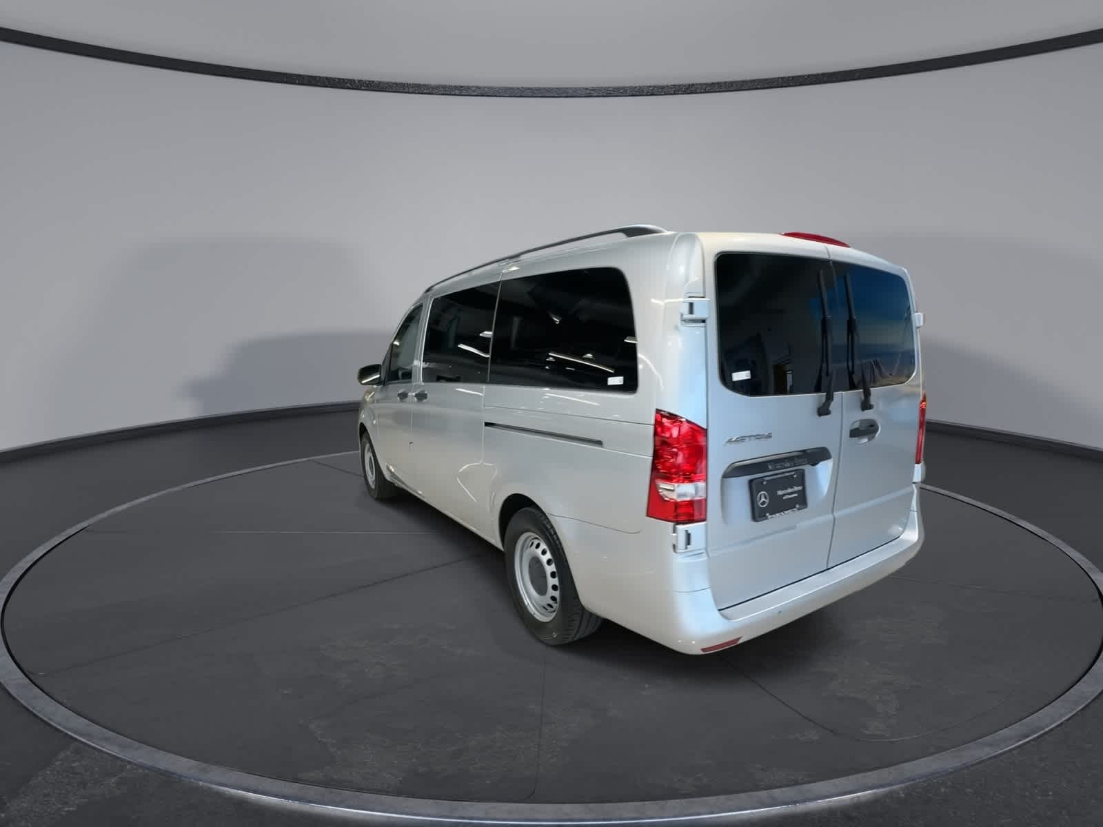 Thumbnail: 2023 Mercedes-Benz Metris - 8