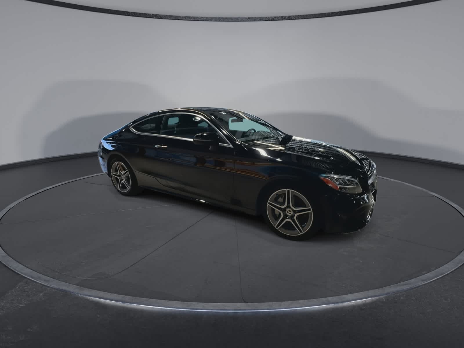 Thumbnail: 2019 Mercedes-Benz C-Class - 2