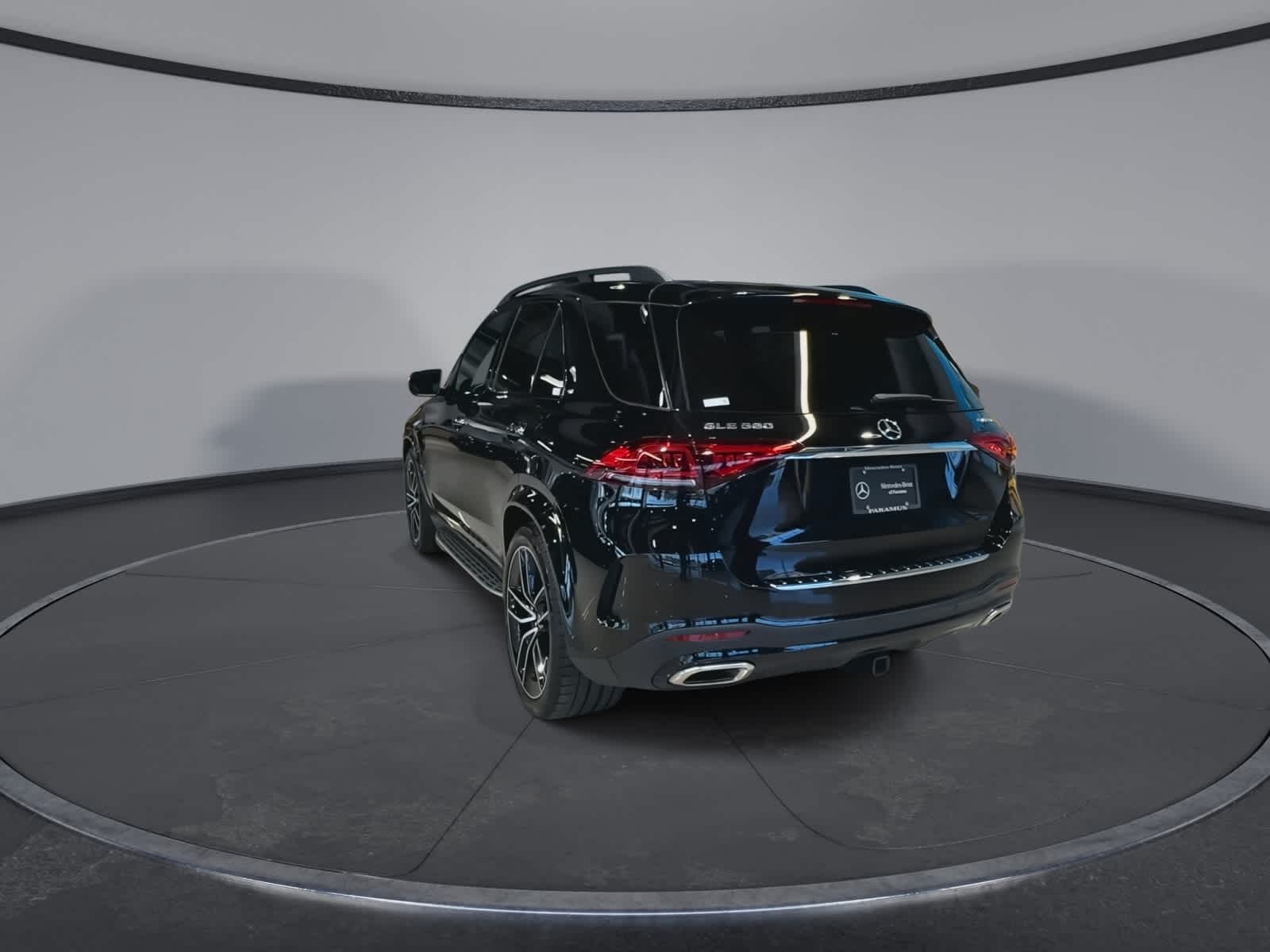 Thumbnail: 2021 Mercedes-Benz GLE - 11