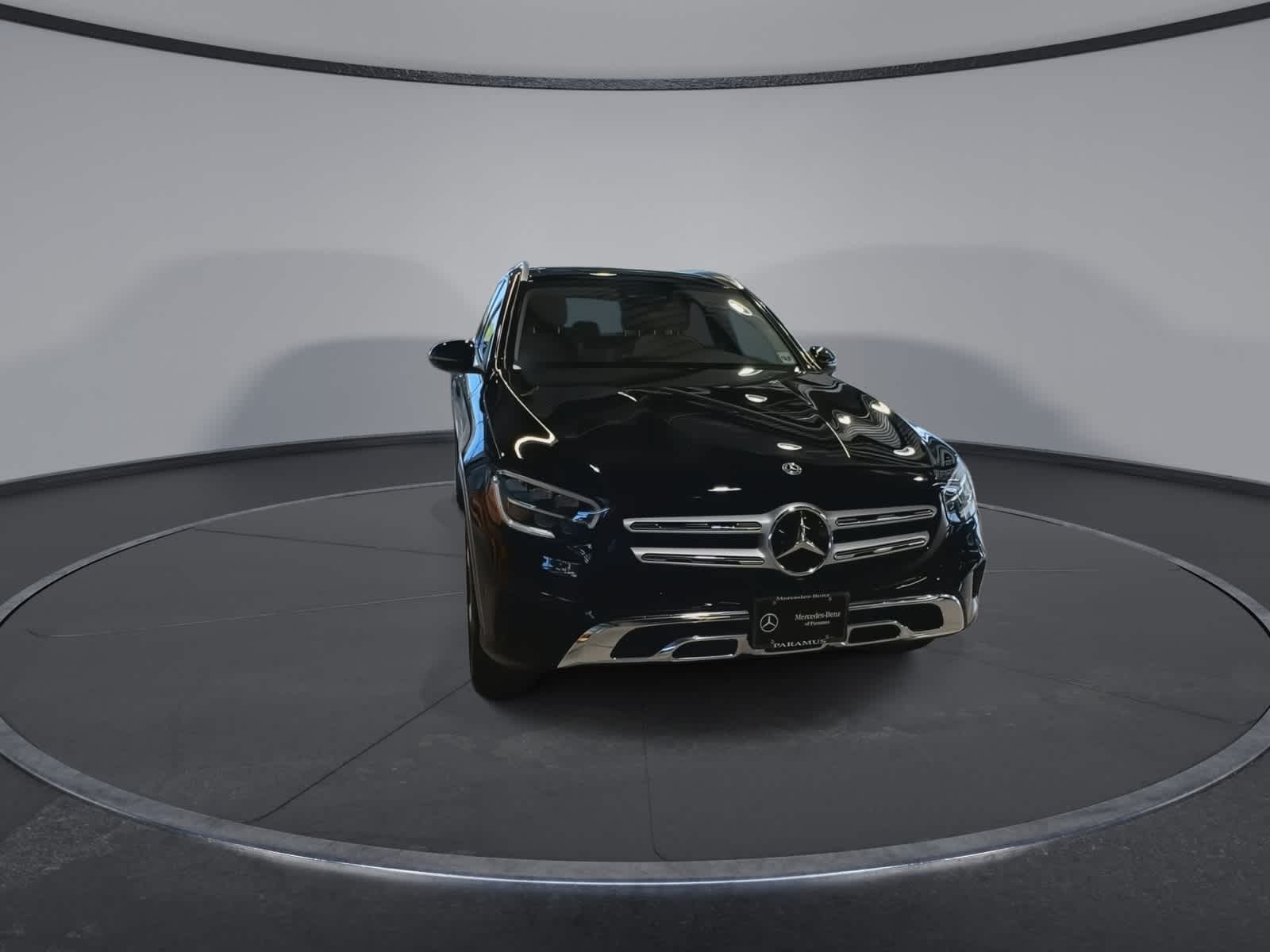 Thumbnail: 2022 Mercedes-Benz GLC - 3