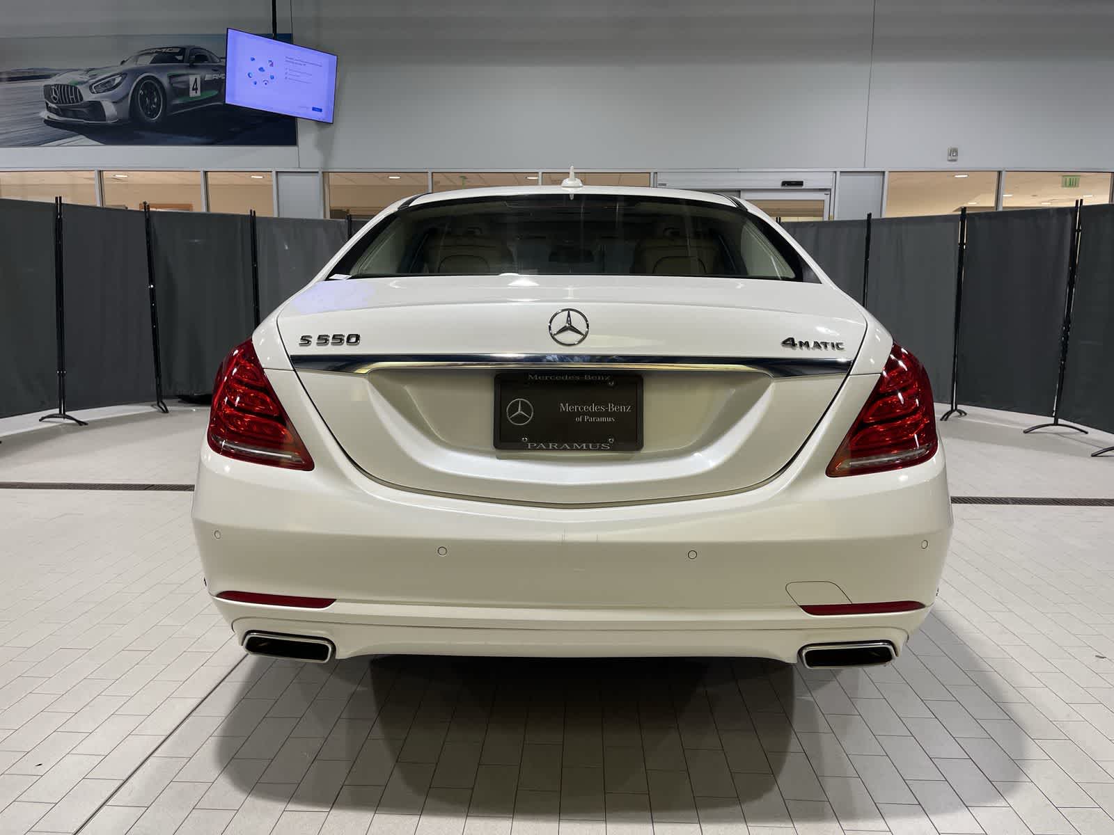 Thumbnail: 2017 Mercedes-Benz S-Class - 17