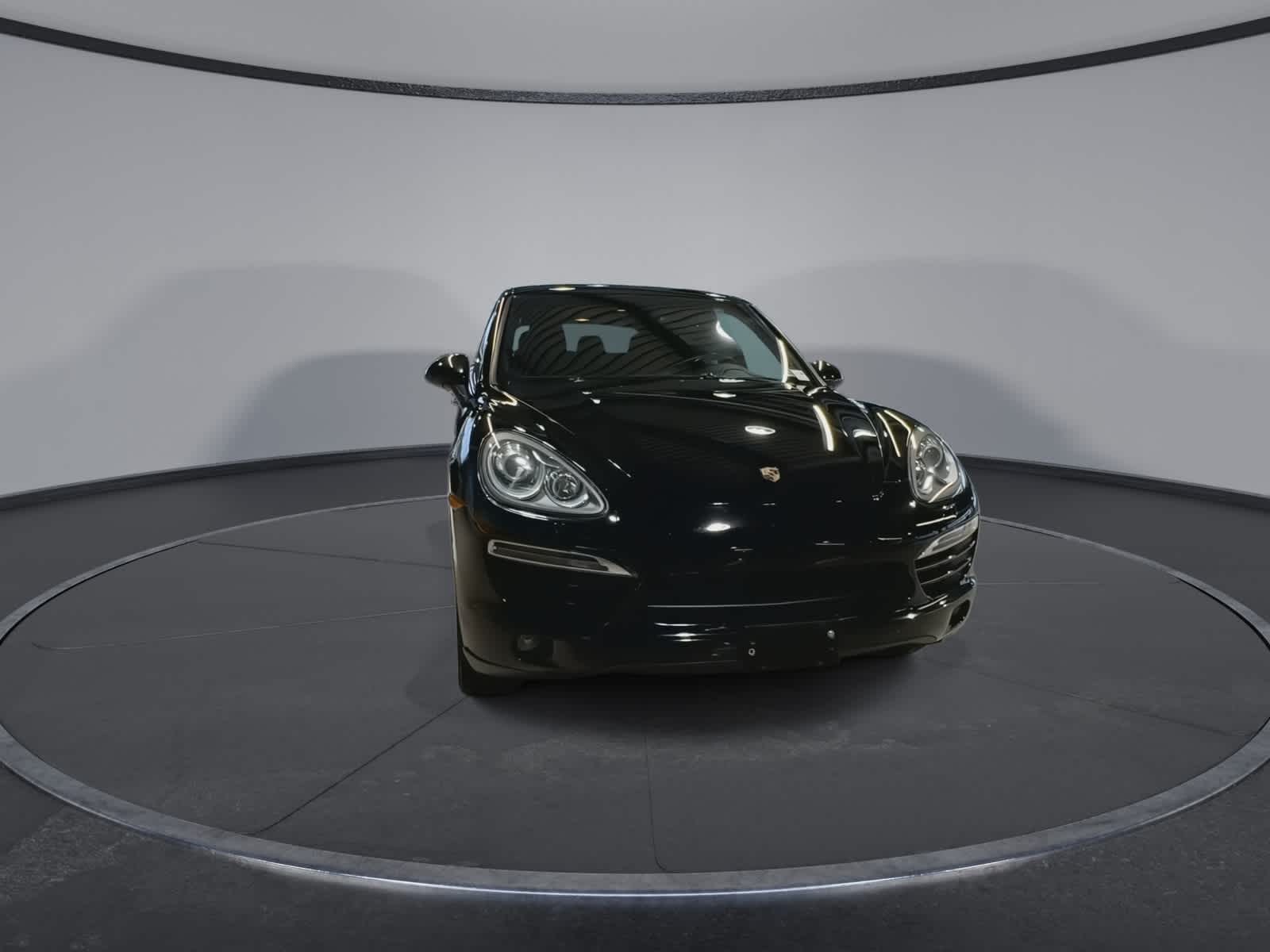 Thumbnail: 2014 Porsche Cayenne - 3