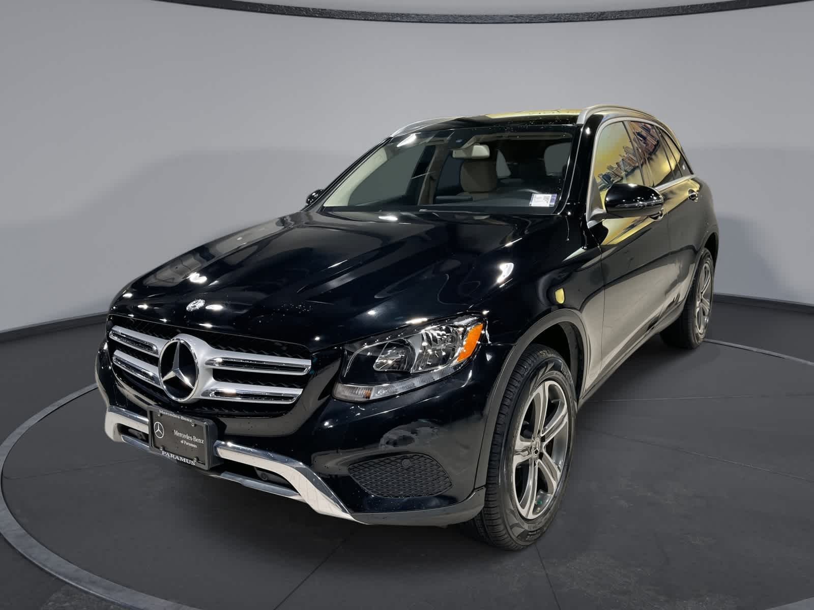 2019 Mercedes-Benz GLC GLC300's photo