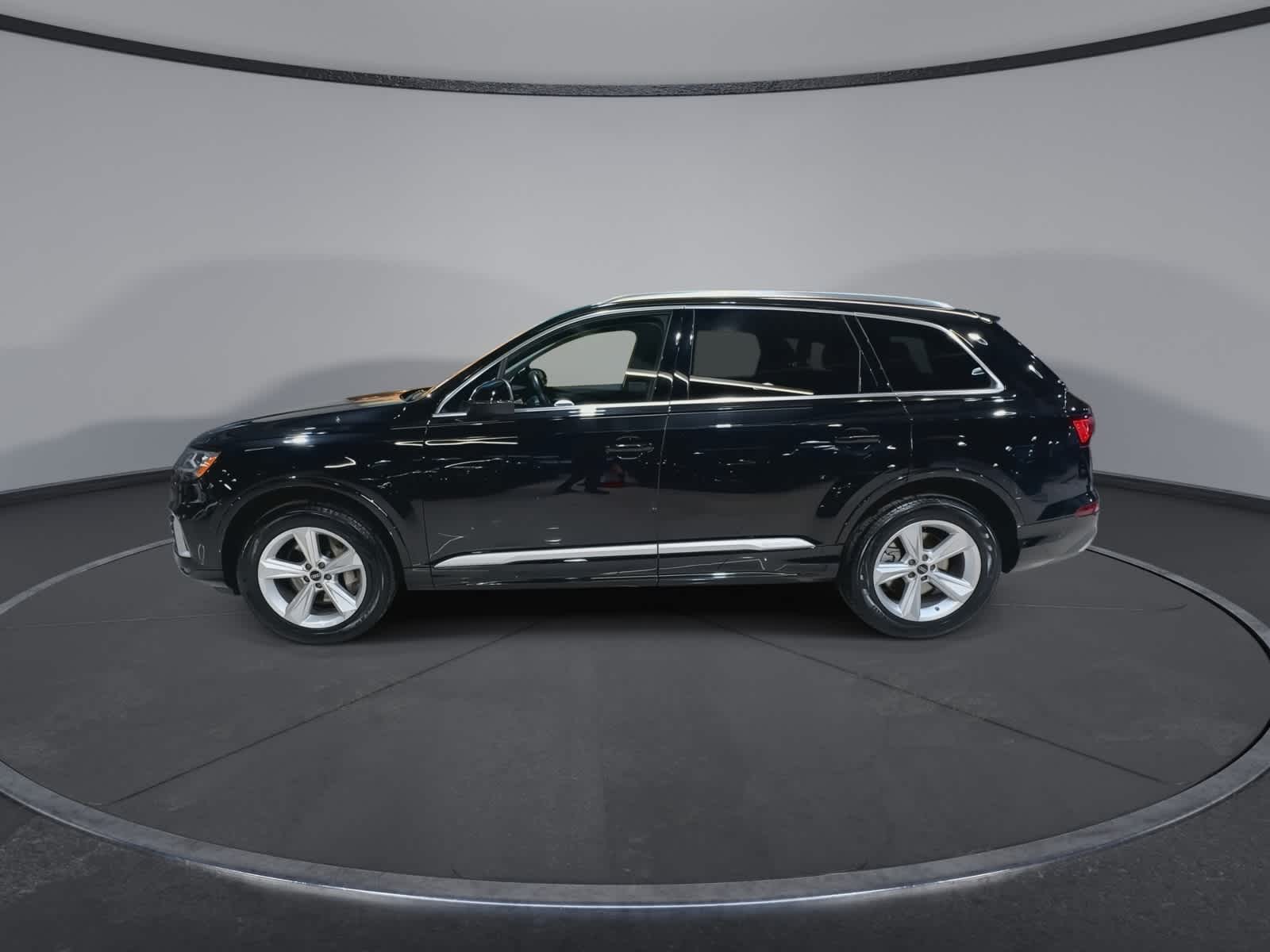 Thumbnail: 2022 Audi Q7 - 6