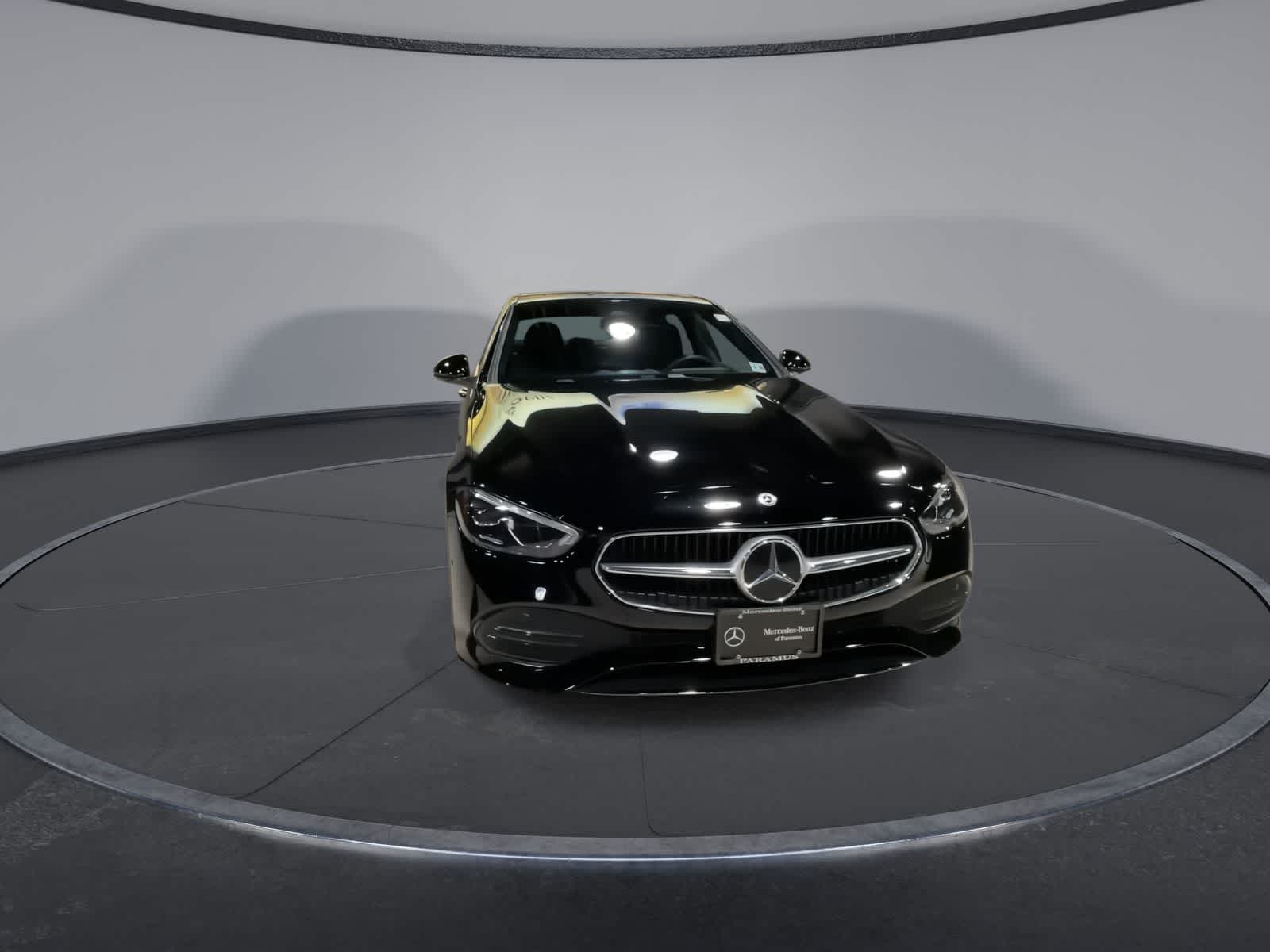 Thumbnail: 2025 Mercedes-Benz C-Class - 3