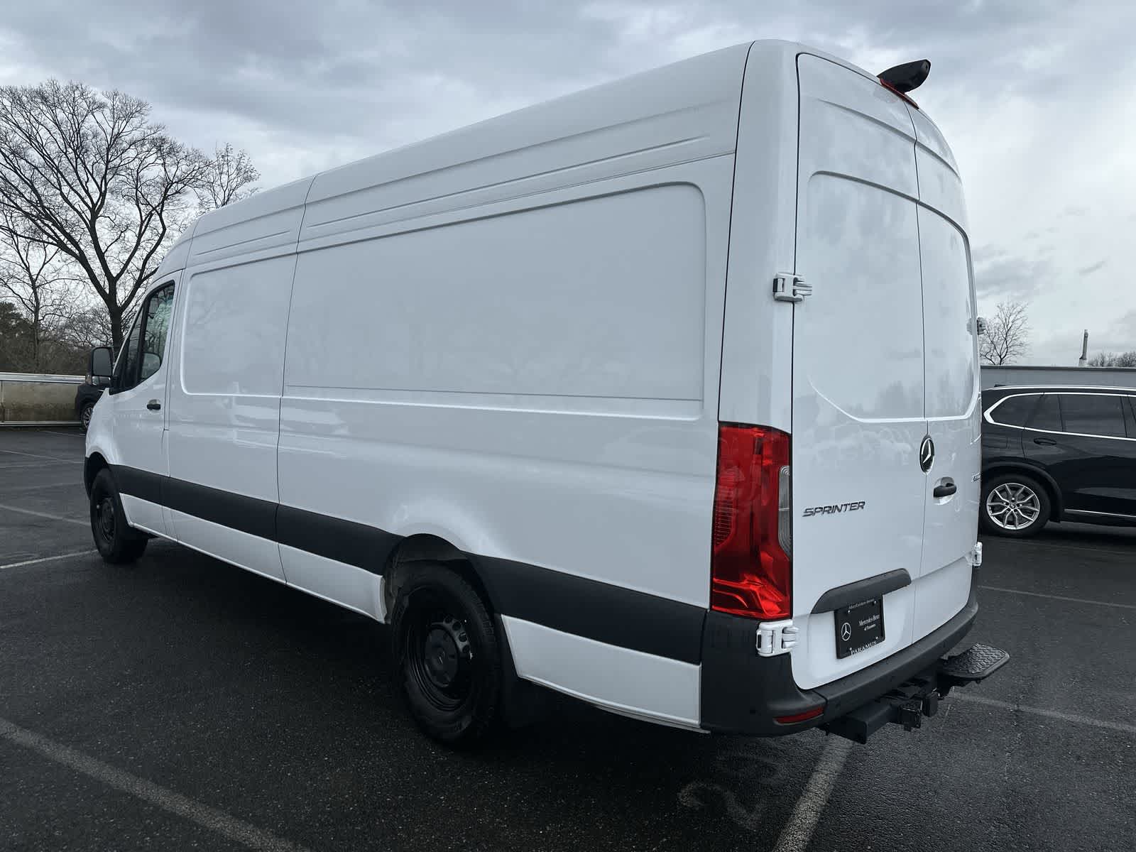 Thumbnail: 2025 Mercedes-Benz Sprinter - 16