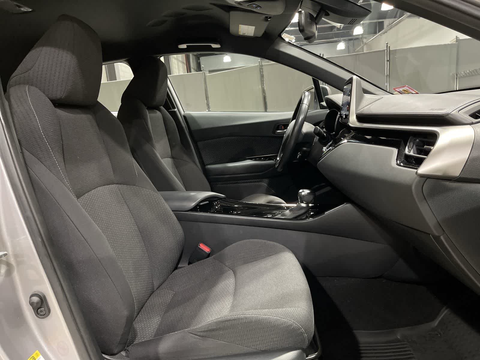 Thumbnail: 2019 Toyota C-HR - 26