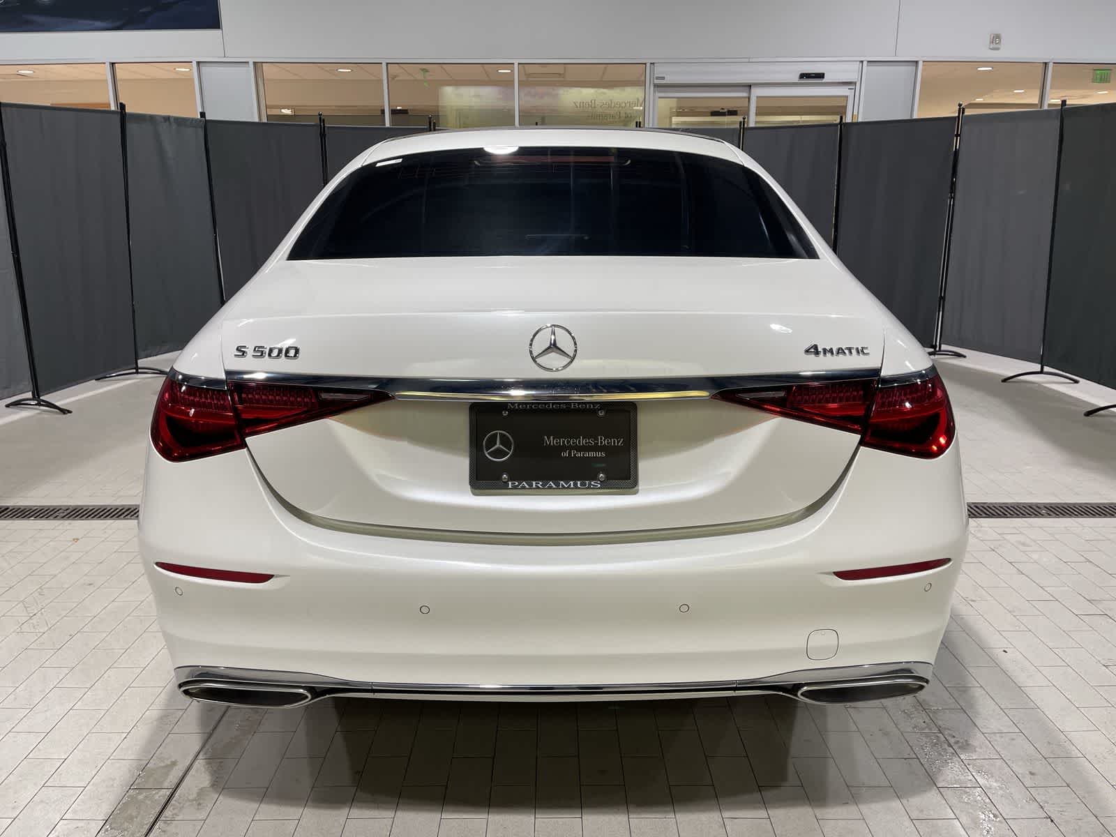 Thumbnail: 2021 Mercedes-Benz S-Class - 17