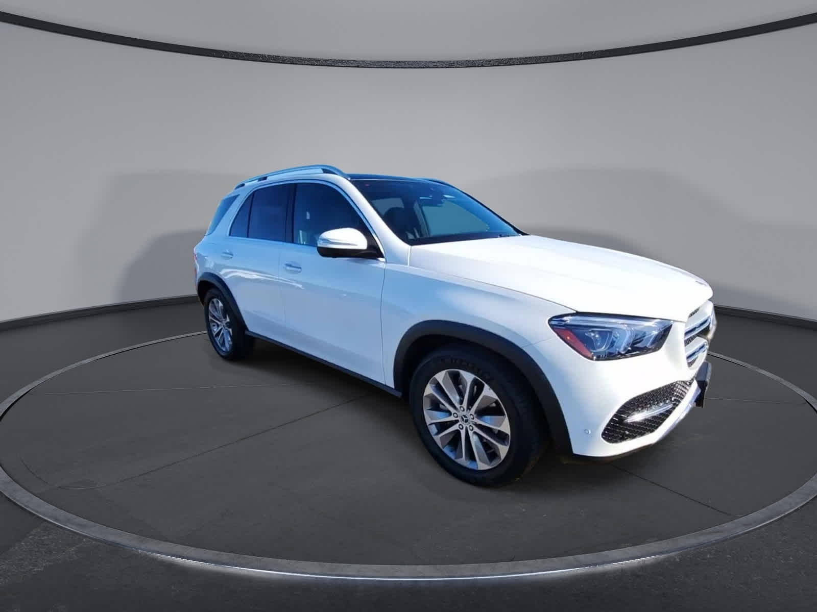 Thumbnail: 2021 Mercedes-Benz GLE - 2