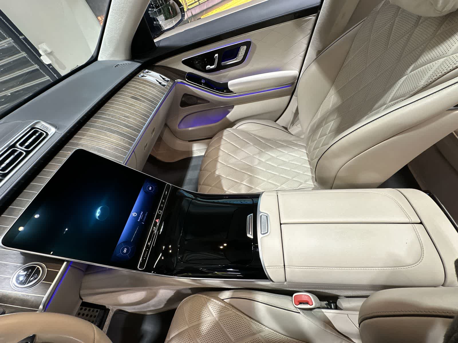 Thumbnail: 2022 Mercedes-Benz S-Class - 28