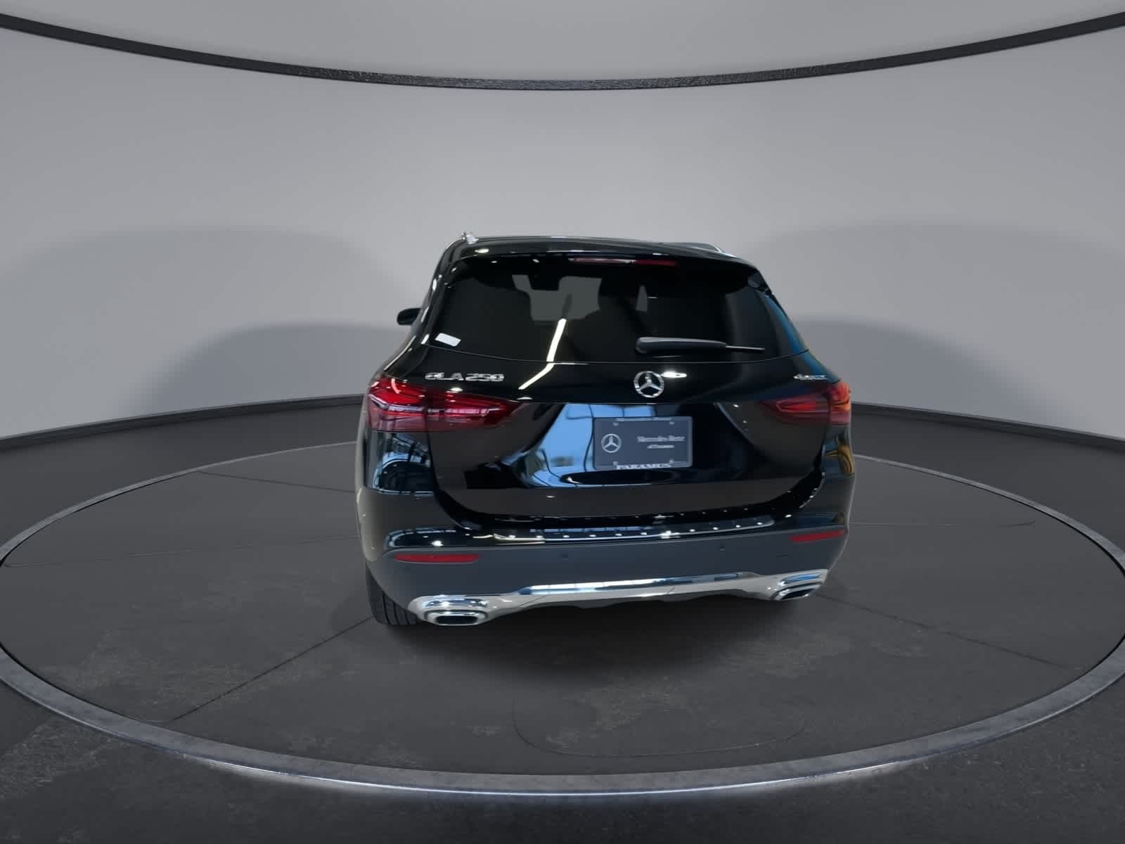 Thumbnail: 2026 Mercedes-Benz GLB - 11