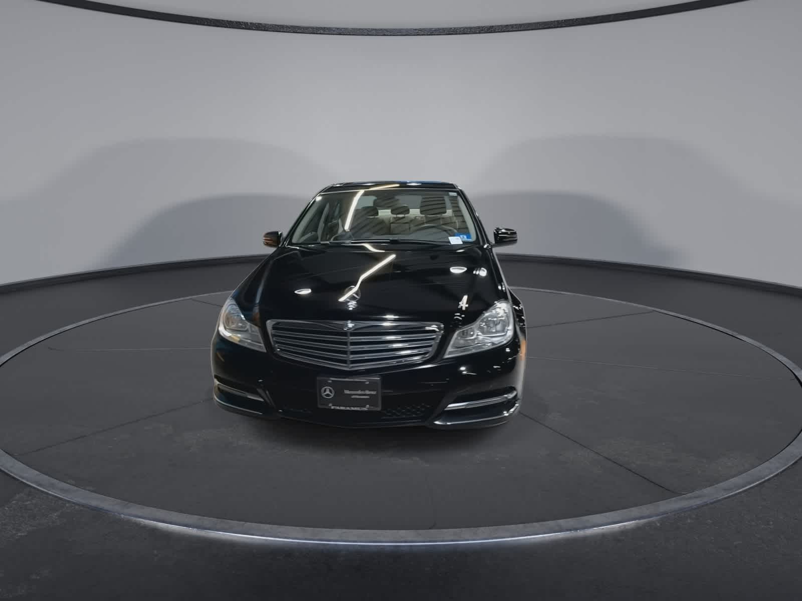 Thumbnail: 2014 Mercedes-Benz C-Class - 4