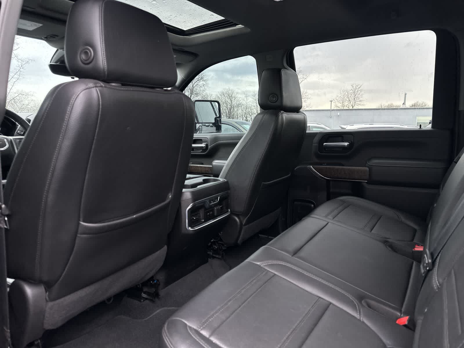 Thumbnail: 2022 GMC Sierra 3500 - 24