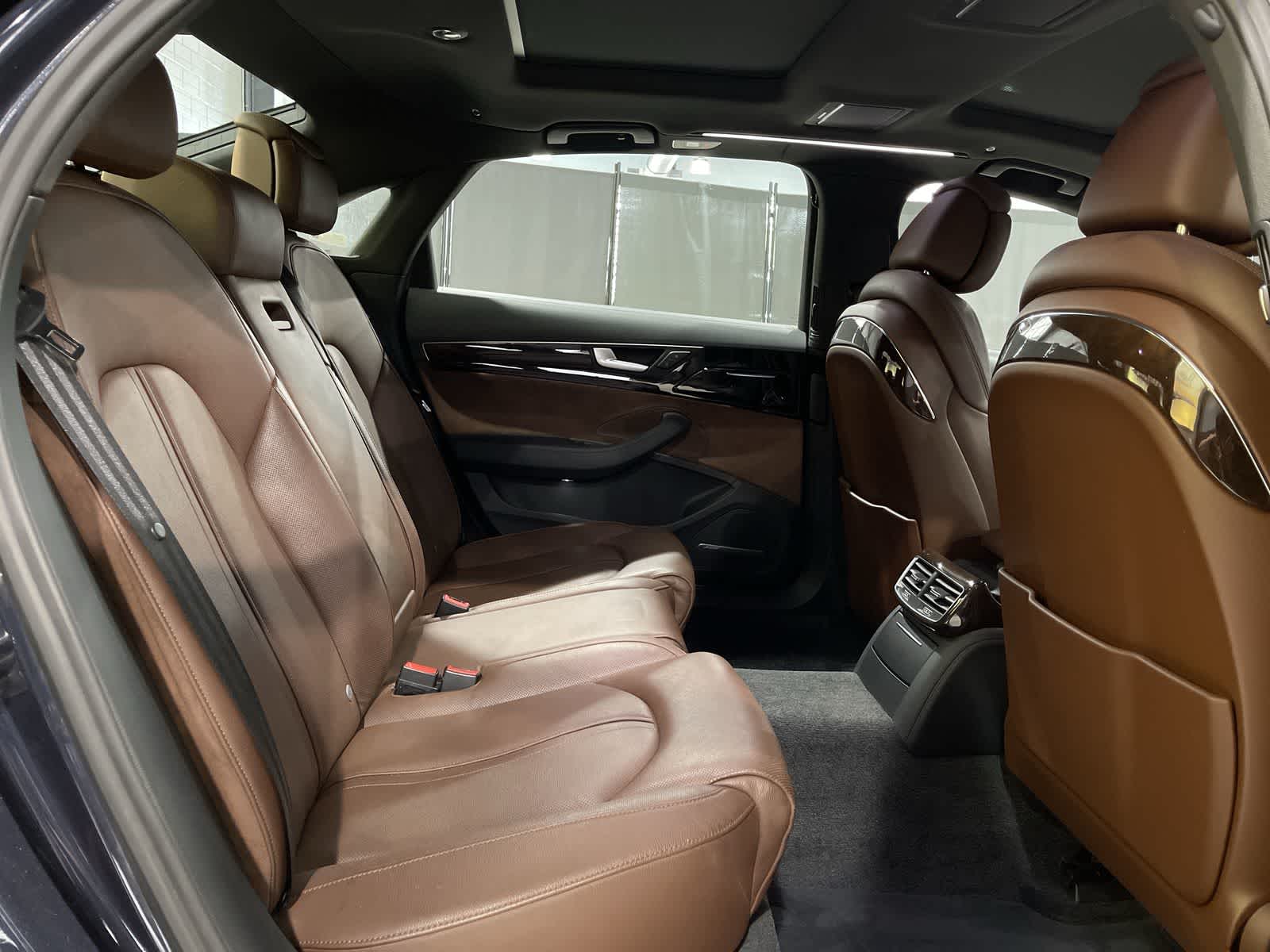 Thumbnail: 2015 Audi A8 - 25