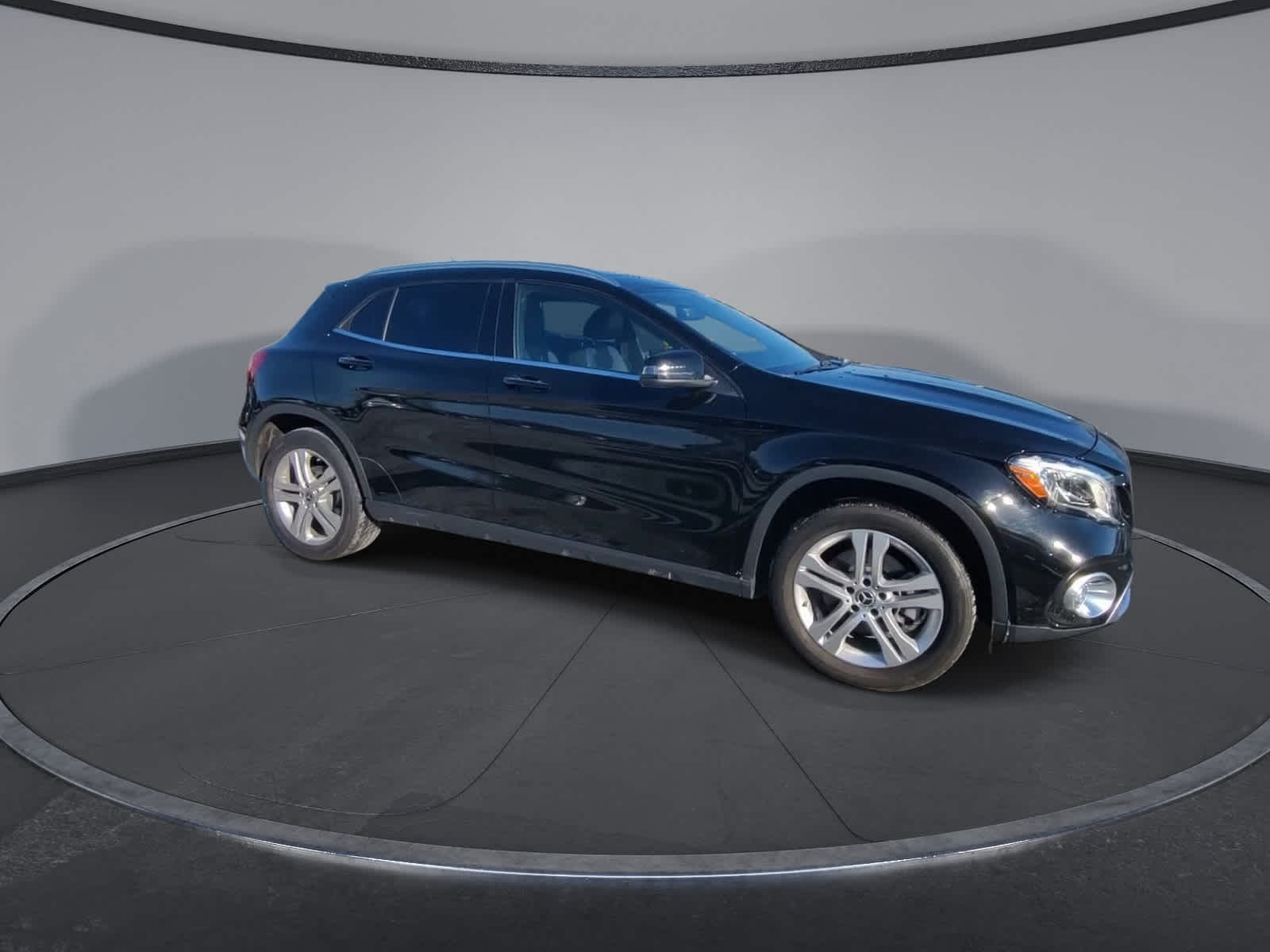 Thumbnail: 2020 Mercedes-Benz GLA - 8