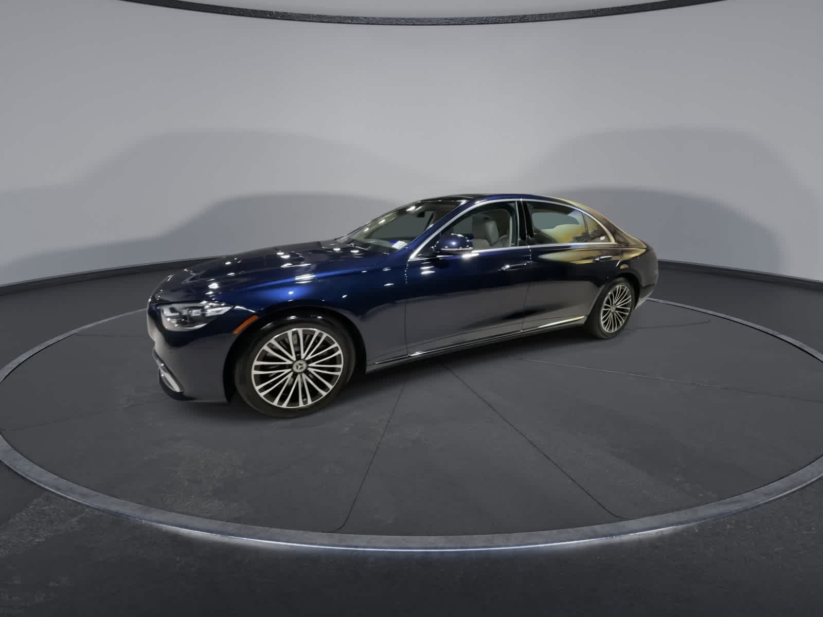 Thumbnail: 2024 Mercedes-Benz S-Class - 6
