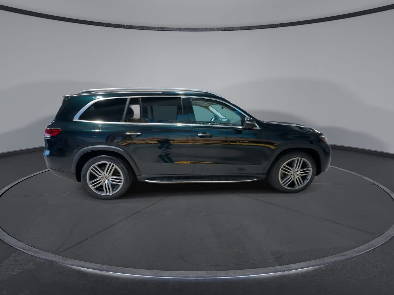 Thumbnail: 2022 Mercedes-Benz GLS - 12